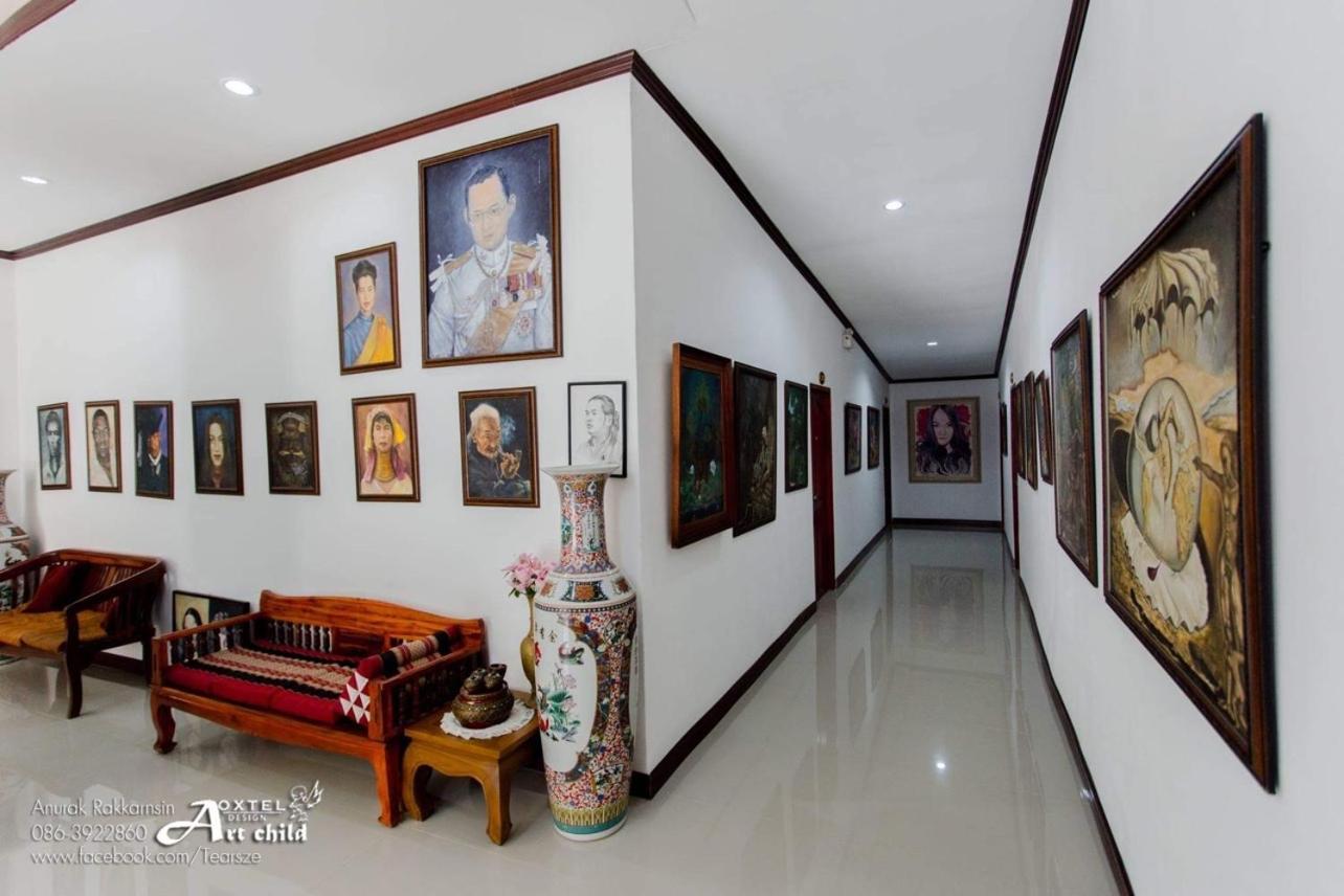 Phiphu Art And Gallery Boutique スコタイ エクステリア 写真
